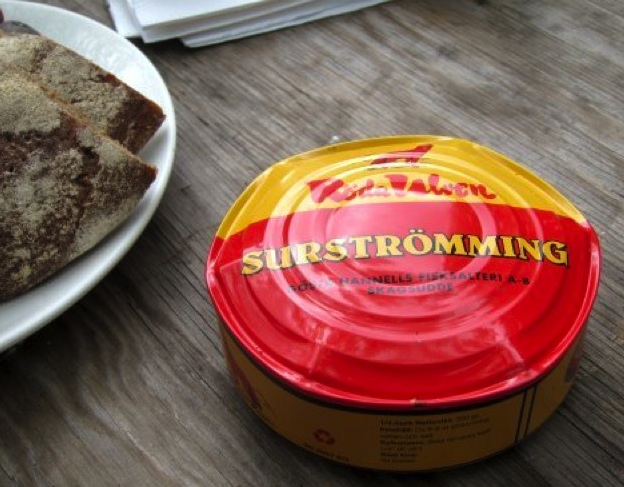 Surströmming — Wikipédia