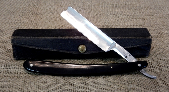 Name:  Grandfather's Wade & Butcher Razor From The 1830 (1).JPG
Views: 225
Size:  280.0 KB