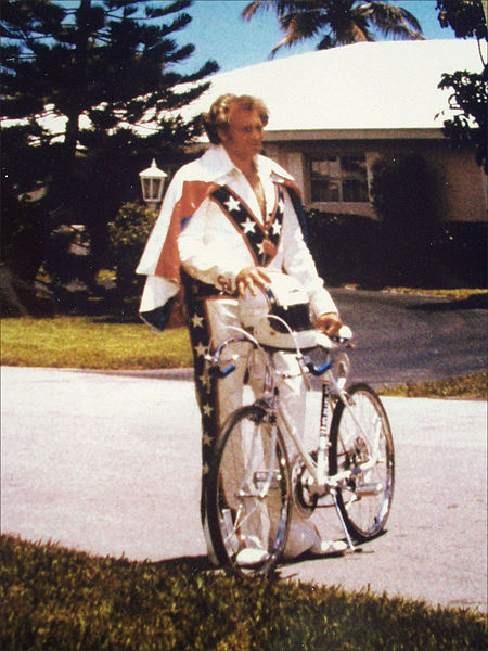 Name:  450px-At_Home_With_Evel_Knievel.jpg
Views: 497
Size:  77.0 KB