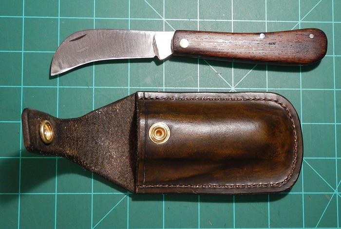 Name:  Leather Sheath For Hawkbill Knife (16).jpg
Views: 126
Size:  50.7 KB