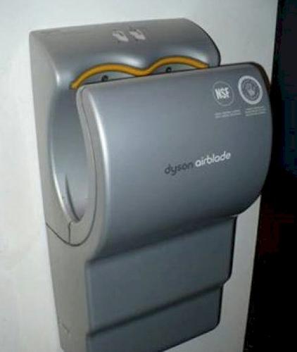 Name:  messiest urinal ever.jpg
Views: 139
Size:  15.2 KB