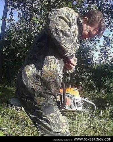 Name:  Something-wrong-with-my-chainsaw.jpg
Views: 62
Size:  66.4 KB