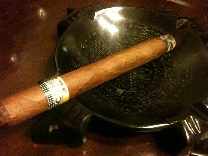 Name:  Cohiba Esplendido.jpg
Views: 408
Size:  46.8 KB