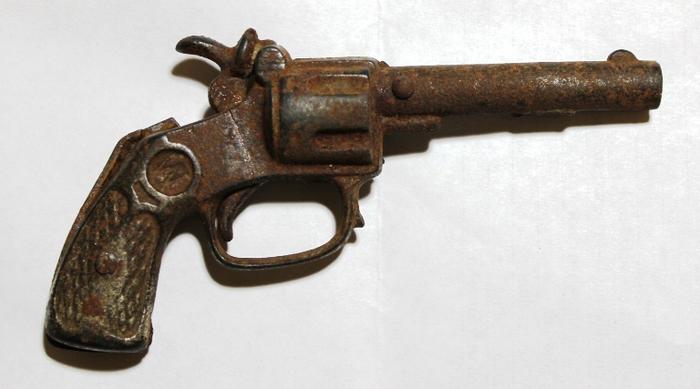Name:  Grandfather's Toy Pistol-Before.jpg
Views: 242
Size:  27.8 KB