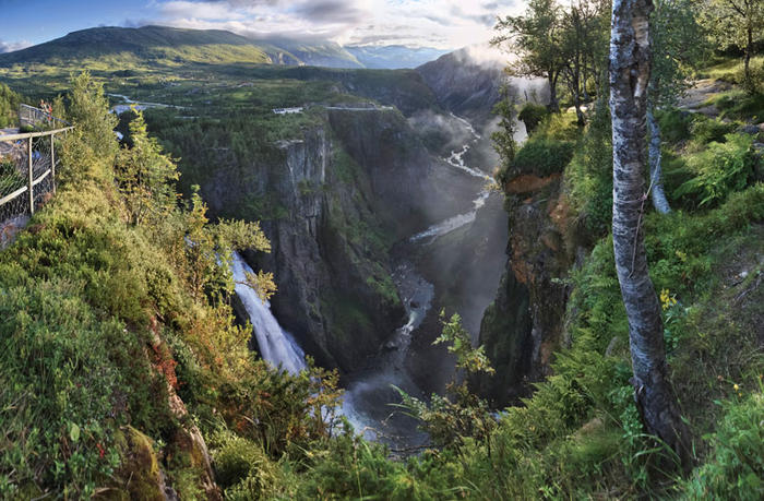 Name:  voringsfossen-waterfall-mabodalen-norway.jpg
Views: 145
Size:  92.2 KB