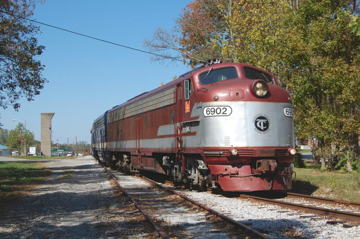 Name:  EMD 8 in Monterey, Tn 10-8-11.jpg
Views: 2196
Size:  79.9 KB