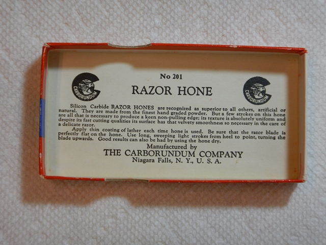 Name:  Carborundum # 201 Razor hone Two-Tone (2).JPG
Views: 770
Size:  277.2 KB