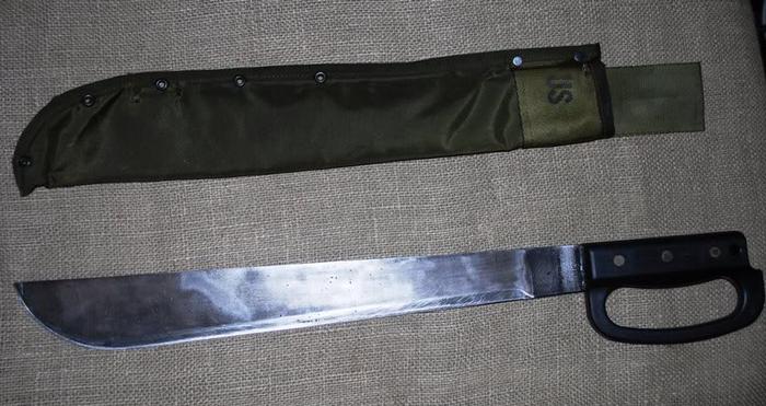 Name:  Ontarioknife-BlackieCollins.jpg
Views: 666
Size:  51.9 KB