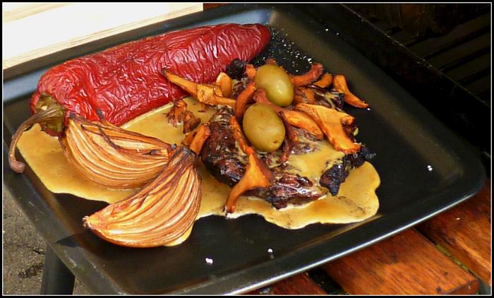 Name:  230713 - black angus w chantarelles onion turkish pepper and smoked olives drizzled w smoked mal.jpg
Views: 143
Size:  55.4 KB