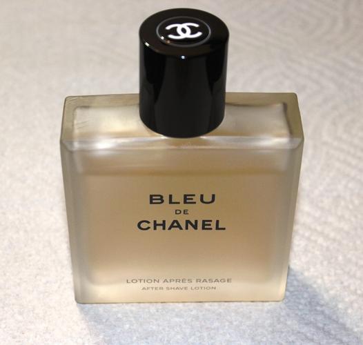 Name:  Bleu De Chanel Aftershave.jpg
Views: 1670
Size:  22.4 KB