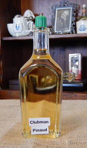 Name:  Vintage Pinaud Bottles (2).jpg
Views: 138
Size:  28.2 KB