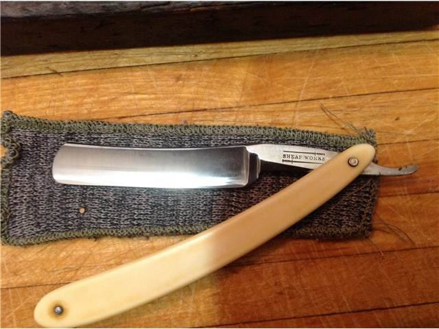 Name:  W GREAVES Fencing Foil Straight Razor.JPG
Views: 321
Size:  52.4 KB