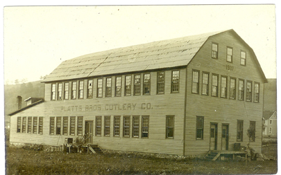 Name:  platts-bros-factory-1907.jpg
Views: 803
Size:  127.5 KB
