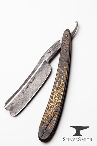 Name:  Antique-Wade-and-Butcher-Straight-Razor-in-Ox-Horn-Scales-1-of-9.jpg
Views: 954
Size:  23.1 KB