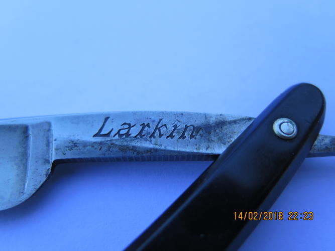 Name:  Larkin, 5:8%22, celluloid, lead adge 2.jpg
Views: 348
Size:  25.0 KB