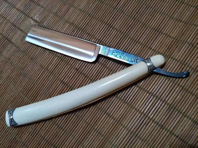 https://sharprazorpalace.com/attachments/razors/348599d1688547655-mail-call-expert-barber-400-razor-5-8-union-cutlery-co-1.jpg