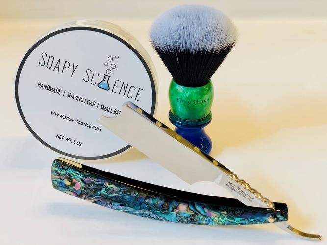Name:  SOTD_060218 Max 8:8 Barber's Notch Soapy Science Mint Envy Black Wolf.jpg
Views: 162
Size:  66.8 KB