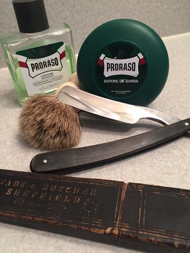 Name:  Rotated Straight Razor Wade and Butcher Sheffield Hollow Ground 6:8".jpg
Views: 51
Size:  30.9 KB