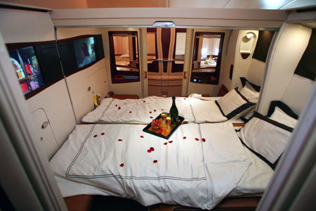 Name:  emirates-a380.jpg
Views: 143
Size:  34.4 KB