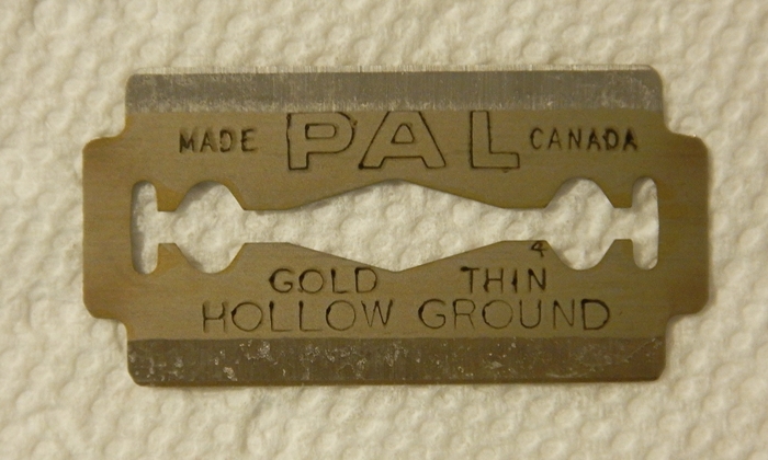 Name:  PAL Gold Thin D.E. Razor Blade (6).JPG
Views: 220
Size:  242.7 KB