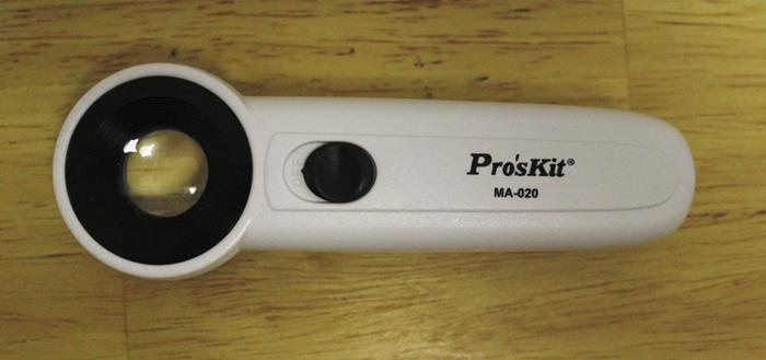 Name:  Pro'sKit 22x Handheld LED Magnifier (2).jpg
Views: 368
Size:  23.2 KB