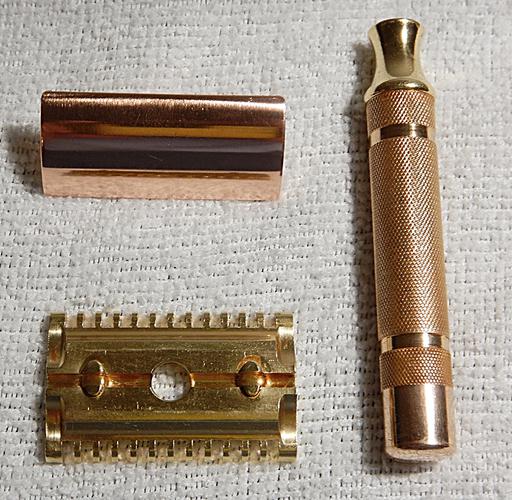 Name:  Gillette 1931 Goodwill Open Comb (1).jpg
Views: 143
Size:  64.6 KB