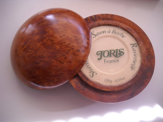 Name:  joris and bowl.jpg
Views: 265
Size:  39.0 KB
